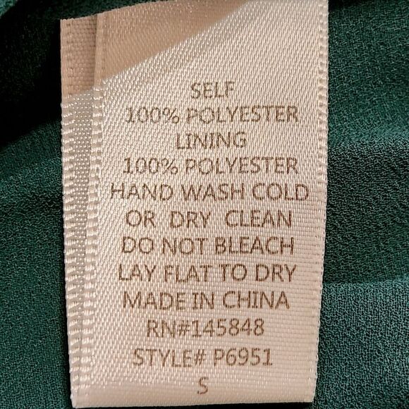 Everly Long Sleeve Shorts Romper Hunter Green Fox Print Lined Women's Size Small - Picture 8 of 12